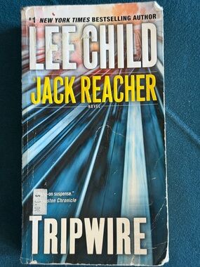 Lee Child Jack Reacher "Tripwire" Paperback - Blue Cover